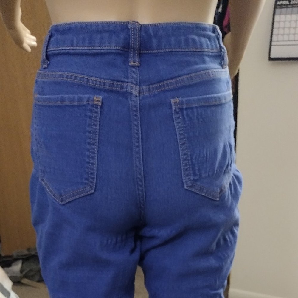 Jeans - Picture 2 of 10